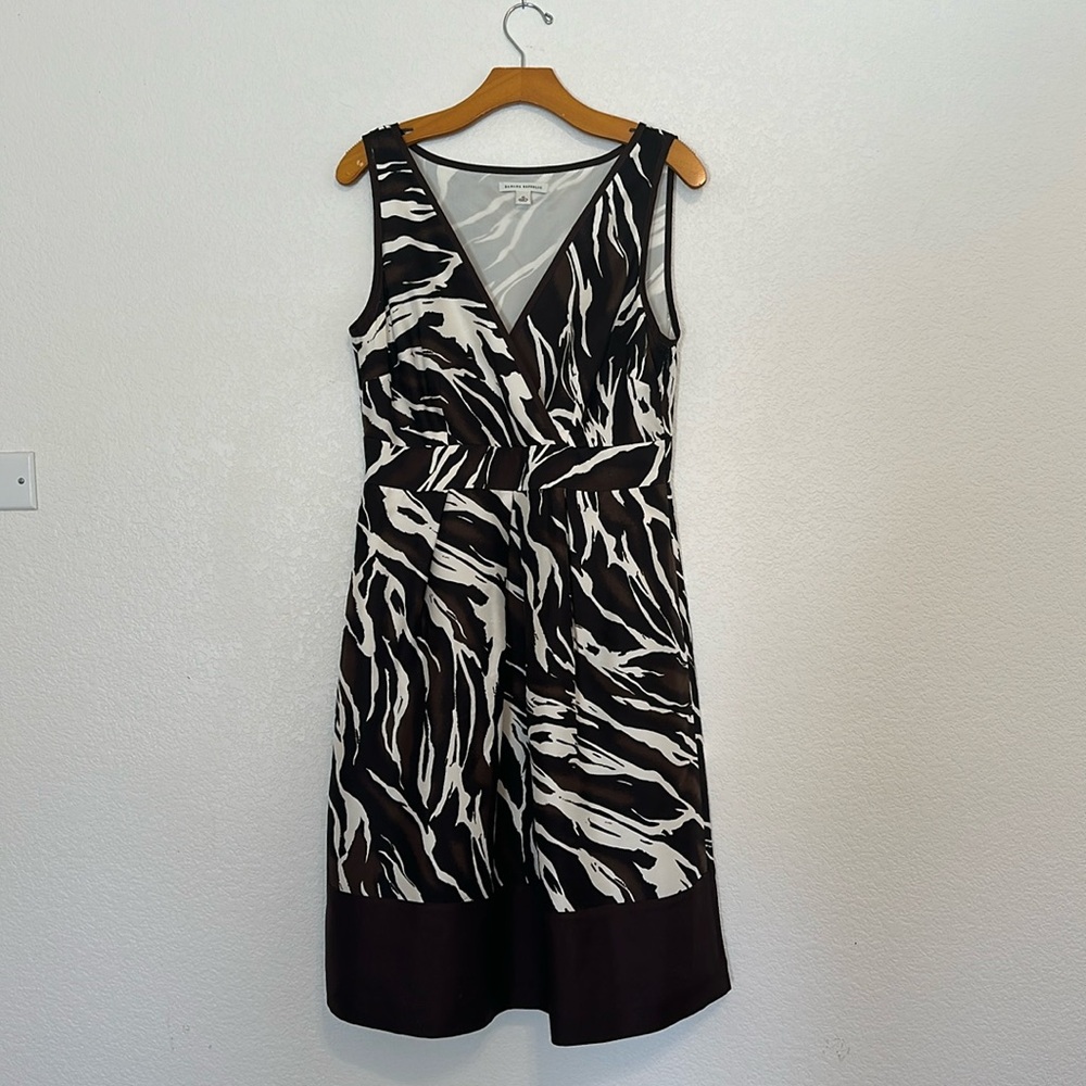 Banana Republic dress, Size 10, adorable print!